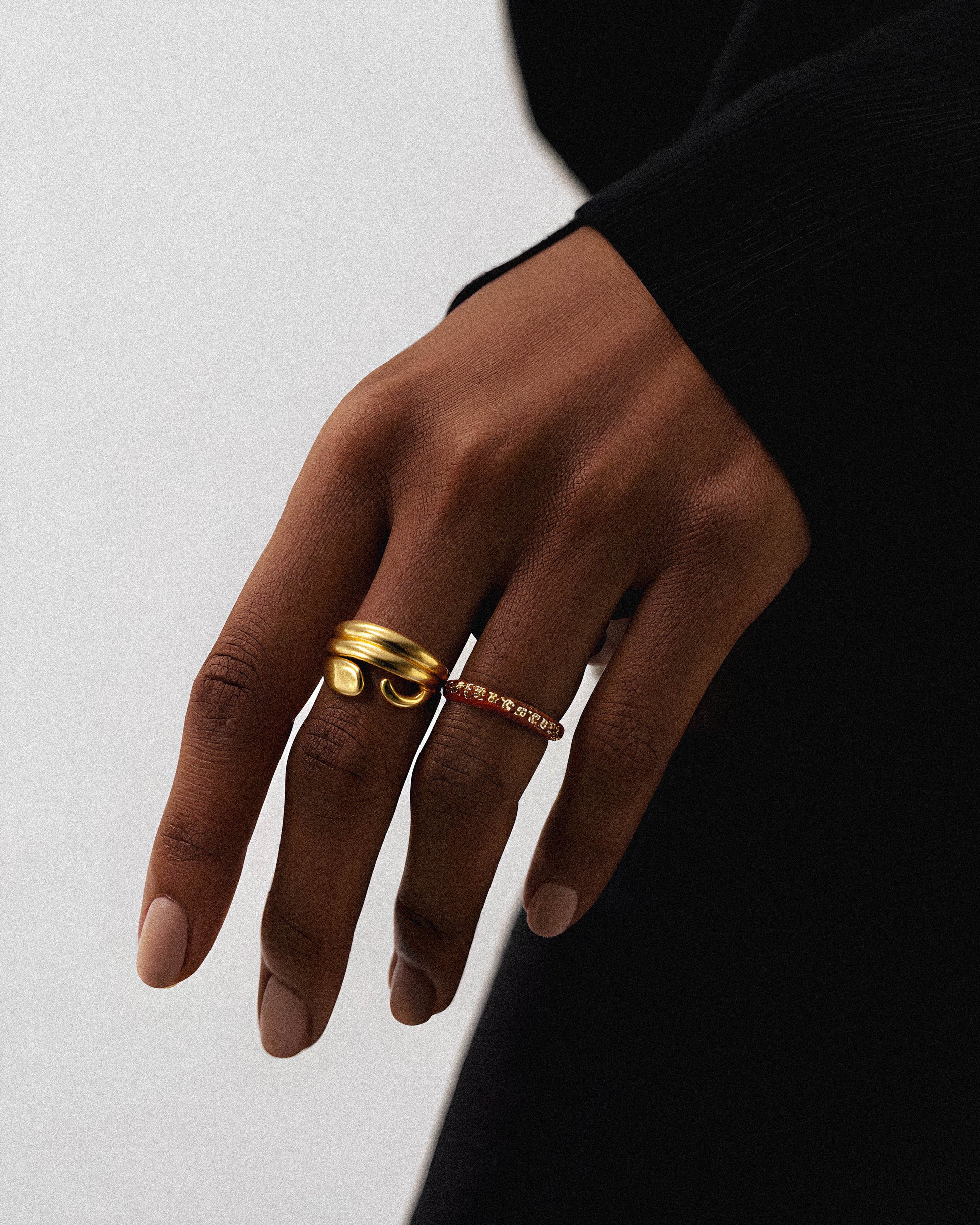 The Solstice Ring 18k Gold jewelry on model.